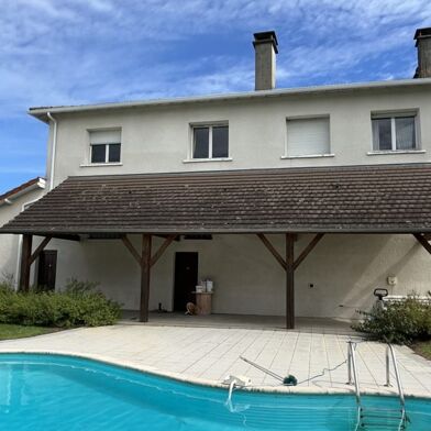Maison 10 pièces 399000 €