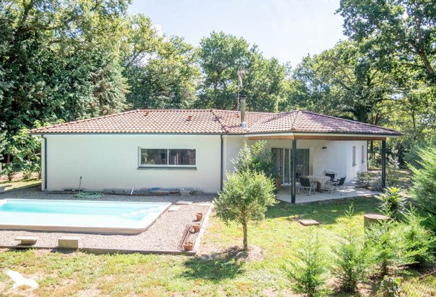 Contemporaine de 5 pièces principales — photo 1