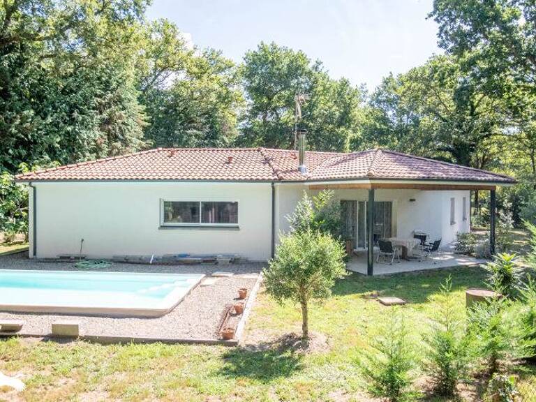Contemporaine de 5 pièces principales — photo 1