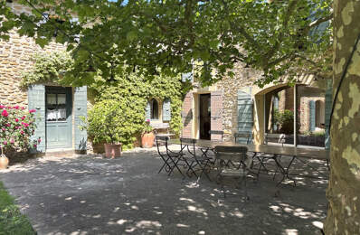 Mas rénové, avec cachet, 5 chambres sur 3500 m2 de terrain a — photo du bien