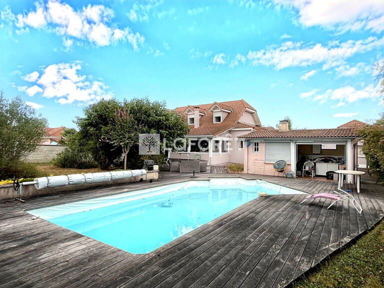 Maison T6  Borderes Sur L Echez — photo 1