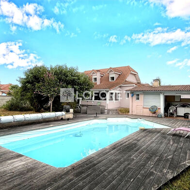 Maison 6 pièces 275000 €