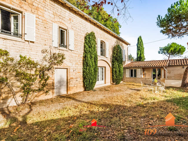 PROPRIETE DE CHARME ENTIEREMENT RENOVEE — photo du bien