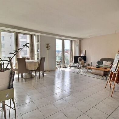 Appartement 5 pièces 333000 €
