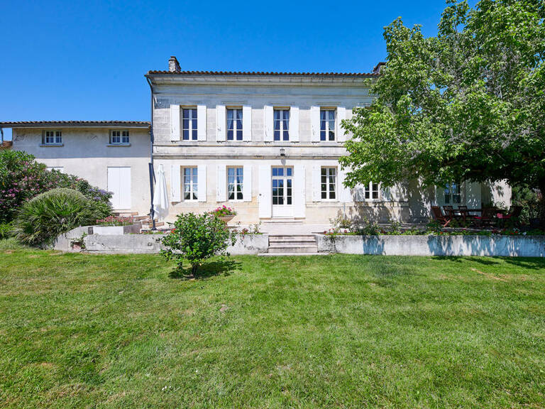 PROPRIETE VITICOLE ET FAMILIALE AVEC MAISONS ET CHAI SUR 43 — photo 1