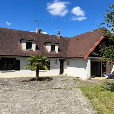 Maison 8 pièces 473000 €