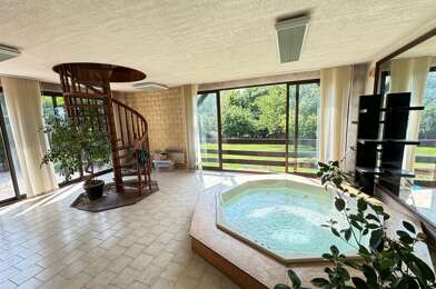 Maison 8 pièces 447000 €