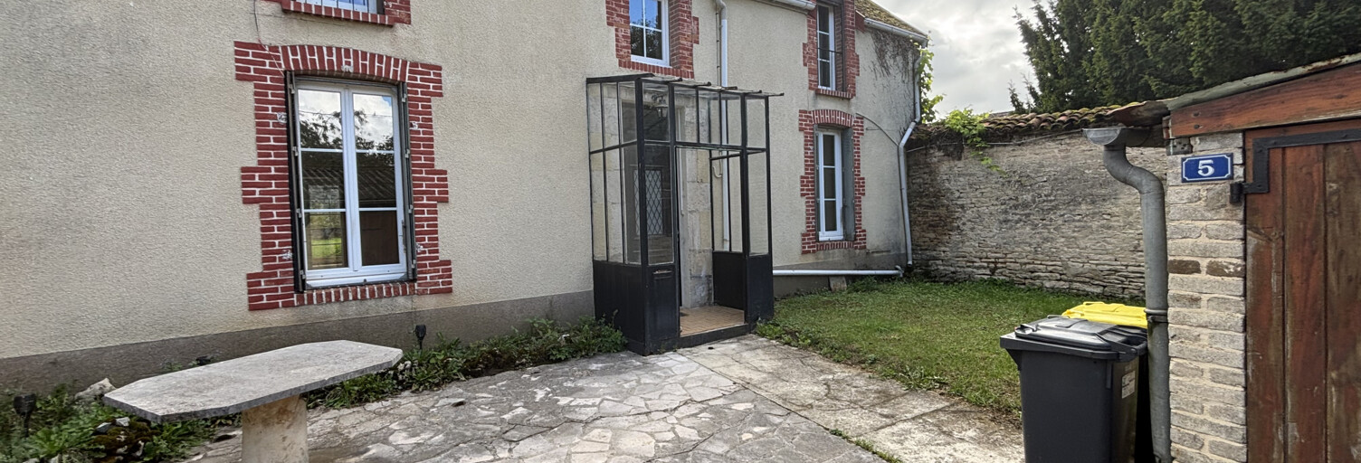 Maison 7 Pièces 160 m² à vendre à Sainte-Colombe-sur-Seine (21400)