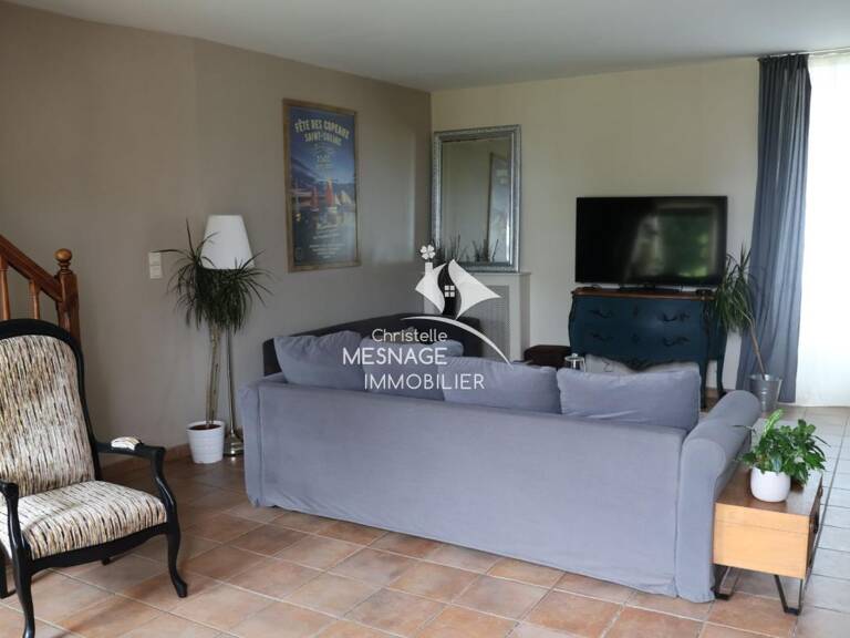 A vendre chez Christelle Mesnage: Proche SAINT-MALO. Bell — photo 1