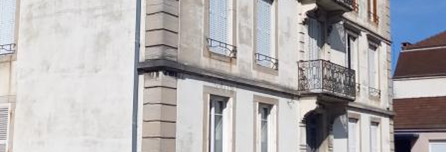 Local industriel  78 m² à vendre à Lons-le-Saunier (39000)