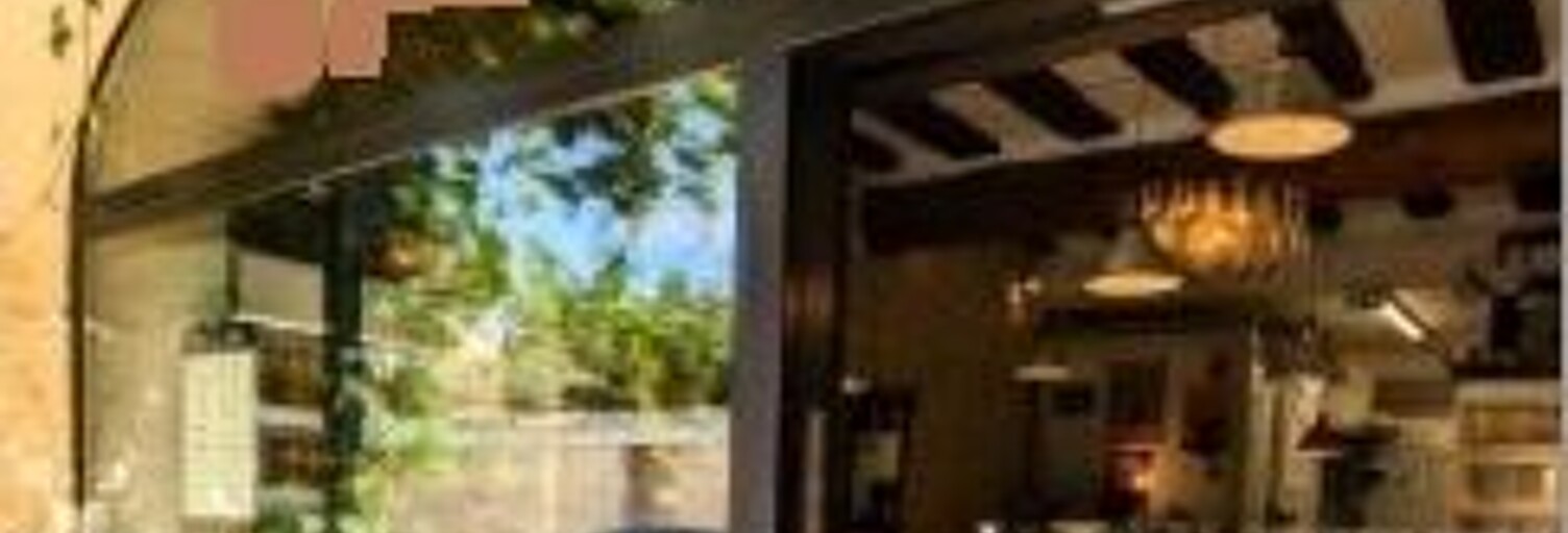 Commerce   m² à vendre à Fontvieille (13990)