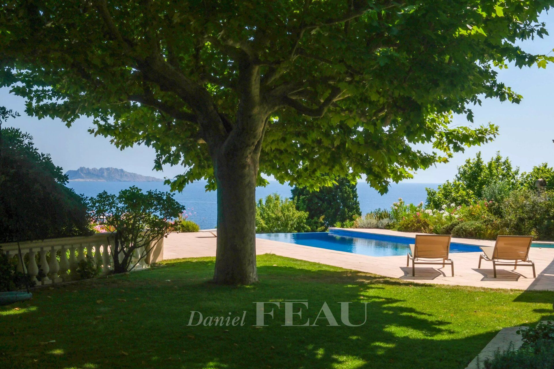 Villa / Maison  T8 à vendre Marseille 7eme 13007