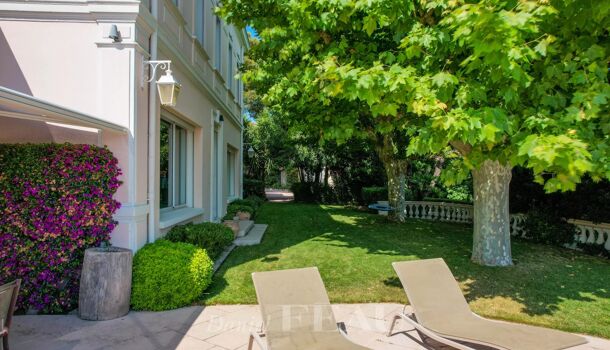 Villa / Maison 8 pièces  à vendre Marseille 7eme 13007