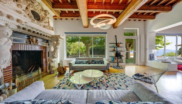 Villa / Maison 8 pièces  à vendre Marseille 7eme 13007