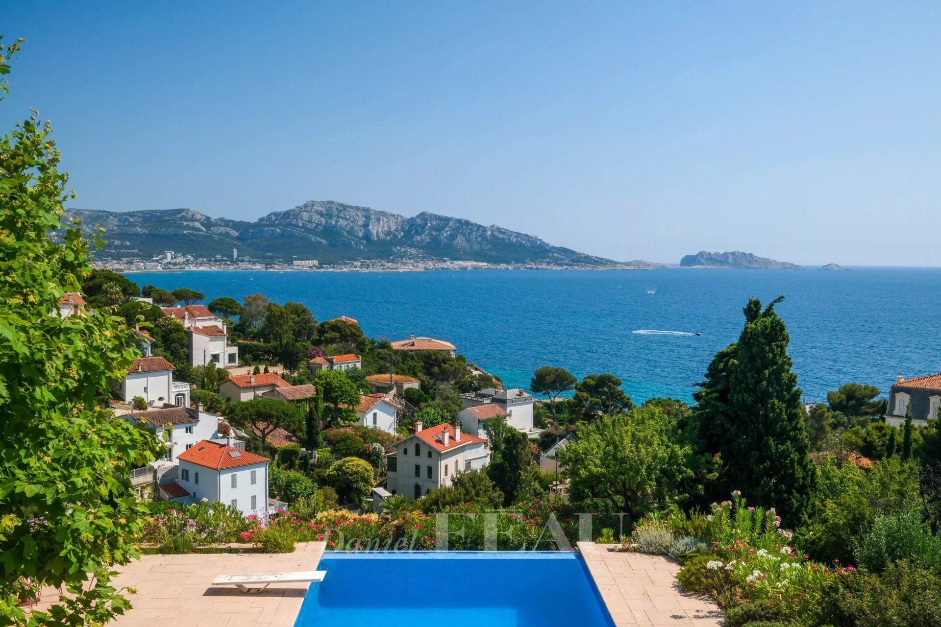 Villa / Maison  T8 à vendre Marseille 7eme 13007