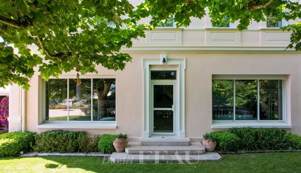 Villa / Maison 8 pièces  à vendre Marseille 7eme 13007