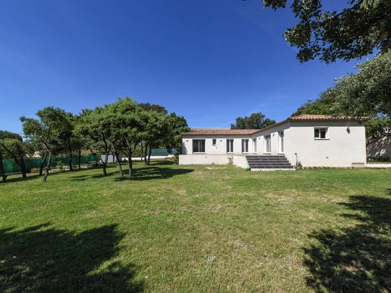 Uzès : maison méridionale avec jardin paysagé — photo 1