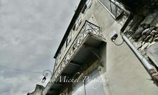 Immeuble  220 m² à vendre à Saint-Béat-Lez (31440)