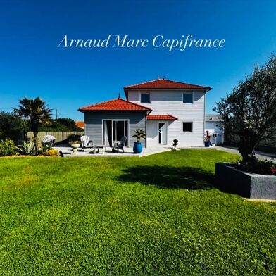 Maison 6 pièces 405000 €