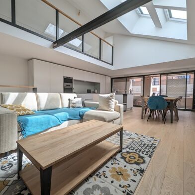 Maison 6 pièces 320250 €