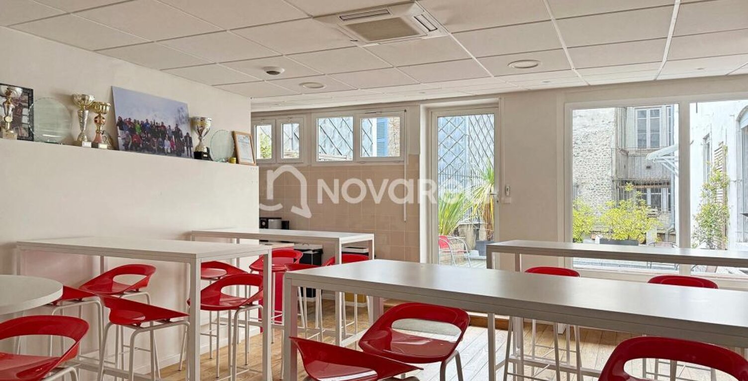 Ensemble immobilier en hypercentre — photo 1
