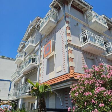 Appartement 2 pièces 456750 €