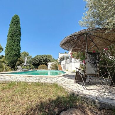 Maison 4 pièces 599000 €