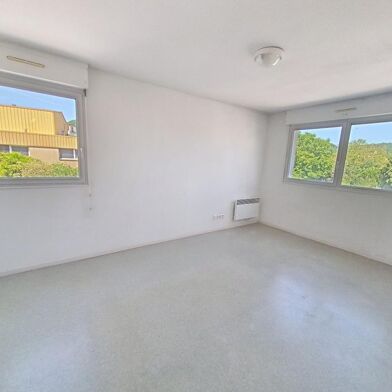 Appartement 2 pièces 108000 €