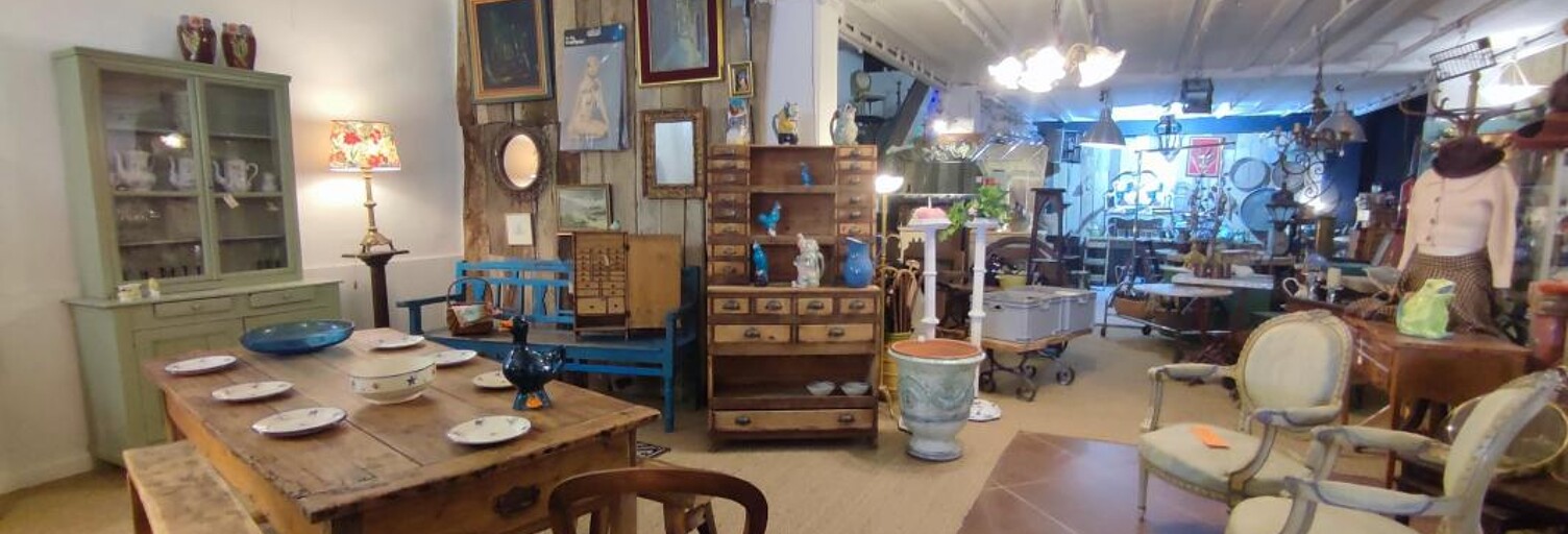 Commerce  410 m² à vendre à Pézenas (34120)