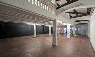 Commerce  410 m² à vendre à Pézenas (34120)