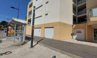 property.type.service  130 m² à louer à Le Pontet (84130)