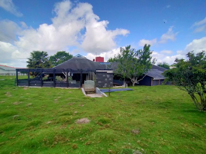  Local commercial 8 pièces 380 m²