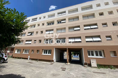 Appartement 4 pièces 125000 €