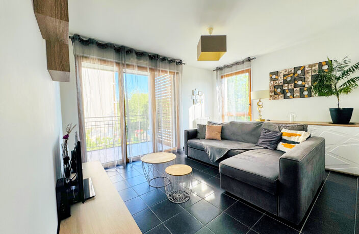 Appartement F4 - GUYANCOURT - BALCON - CAVE - PARKINGS — photo 4