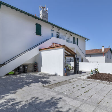 Appartement 4 pièces 585000 €