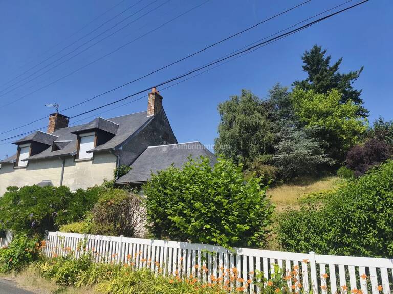 Maison familiale à La Chartre sur le Loir — photo 1