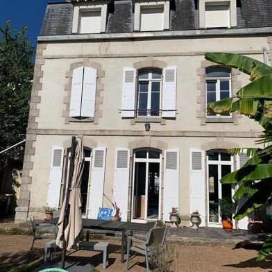 Maison 10 pièces 1352000 €