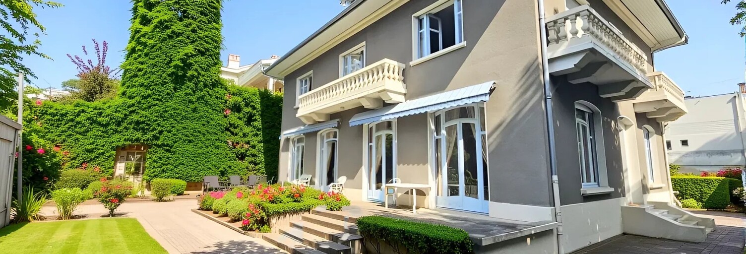 Maison 8 Pièces 338 m² à vendre à Tarbes (65000)