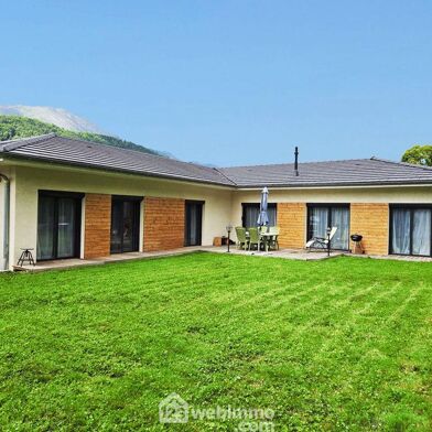 Maison 5 pièces 430000 €