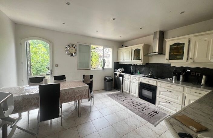 Vente maison 6 pièces 120 m² Bondy (93140) — photo 2