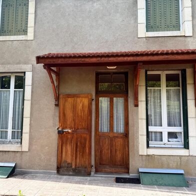 Maison 6 pièces 130000 €