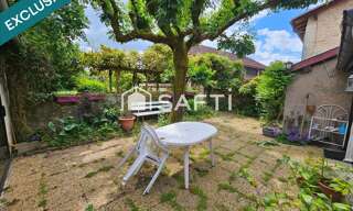 Maison 8 Pièces 205 m² à vendre à Saint-Léon-sur-l'Isle (24110)