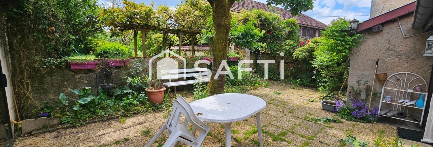 Maison 8 Pièces 205 m² à vendre à Saint-Léon-sur-l'Isle (24110)