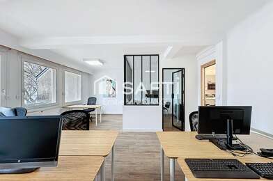 Bureau 3 pièces 245000 €