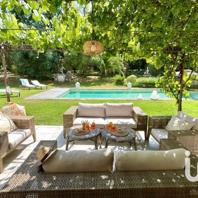 Maison 10 pièces 2150000 €