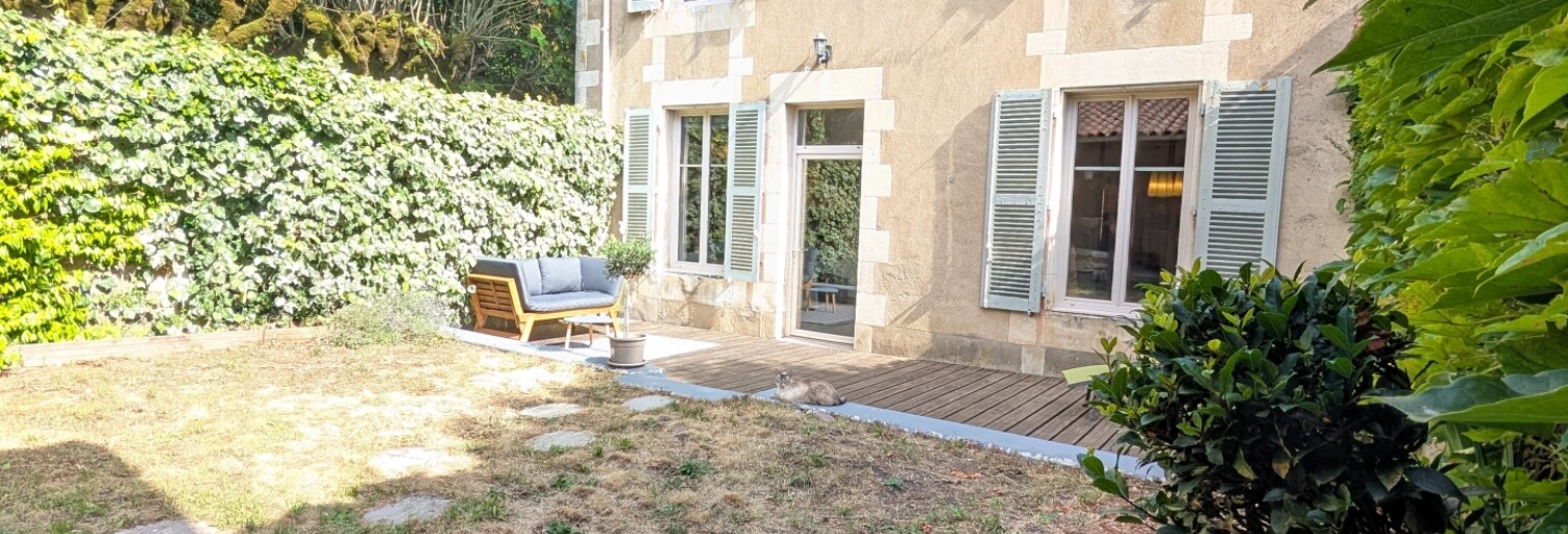 Maison 6 Pièces 184 m² à vendre à Lussac-les-Châteaux (86320)