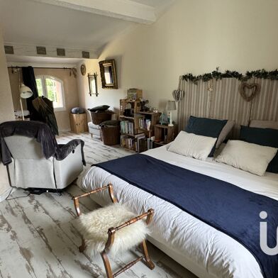 Maison 6 pièces 680000 €