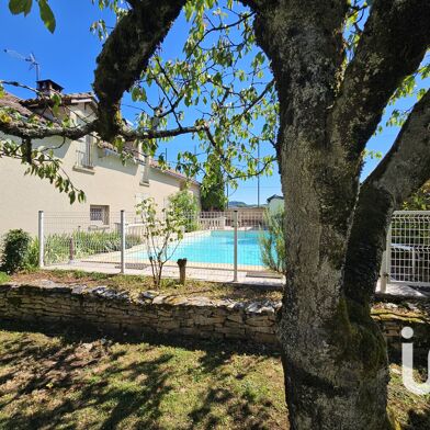 Maison 6 pièces 230000 €