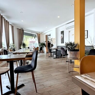 Commerce  198000 €