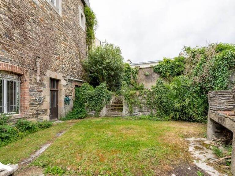 Maison de ville de 6 pièces principales — photo 1